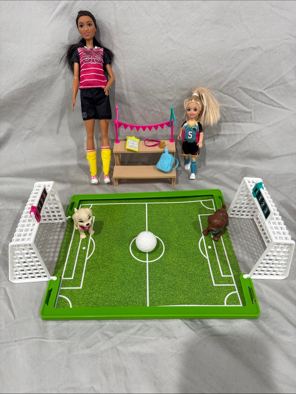 Barbie Chelsea Soccer Playset with additional soccer Barbie doll
